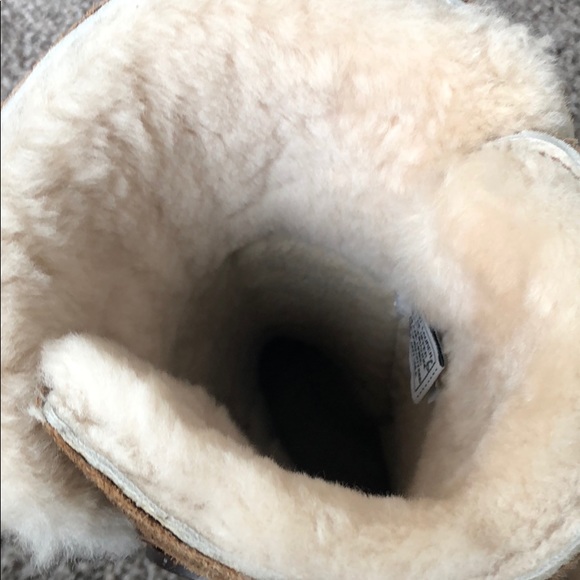 BearPaw Boots - Picture 3 of 7